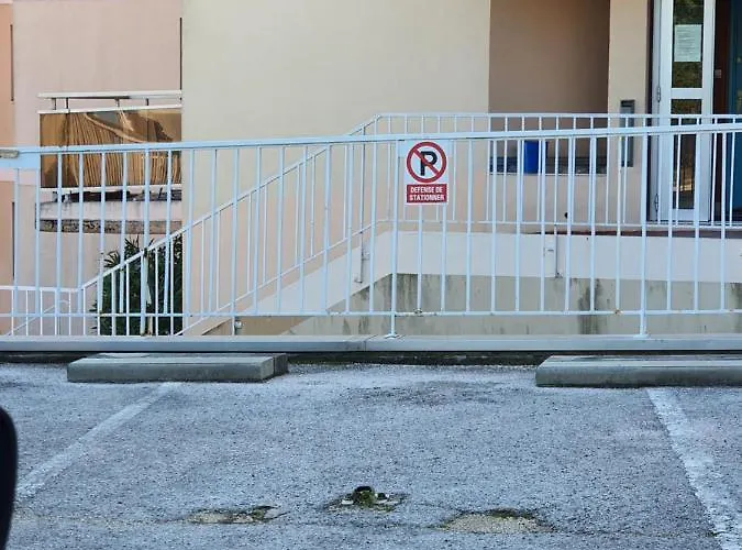 Joli * Cavalaire-sur-Mer